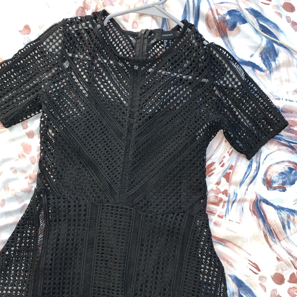 Dress - Picture 2 of 4